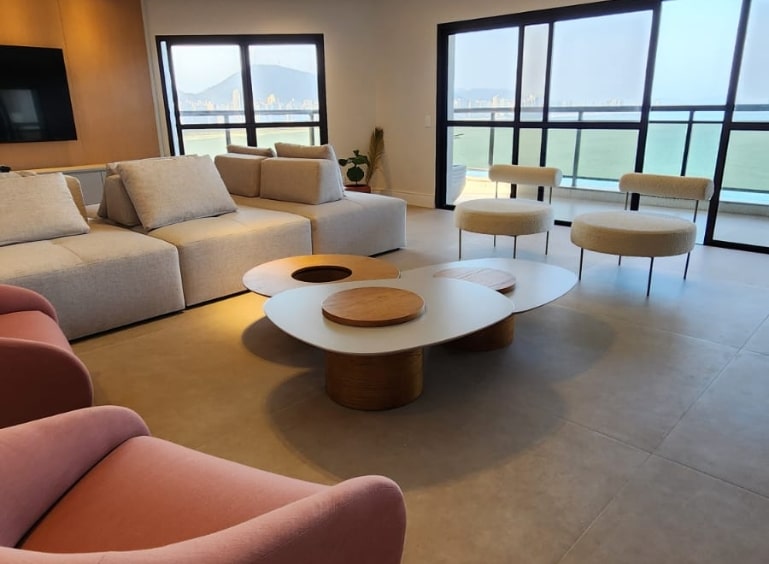 sala-design-interiores-guaruja-riviera-de-sao-lourenço-moveis-soltos-decoracao
